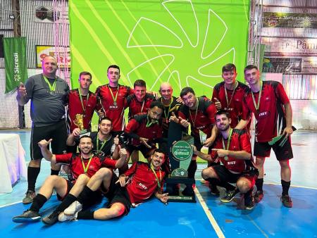 Atlético Saideira, Meninos da Vila e União/Carvão Keil conquistam a 1ª Taça Bom Vizinho de Futsal Atlético Saideira, Meninos da Vila e União/Carvão Keil conquistam a 1ª Taça Bom Vizinho de Futsal